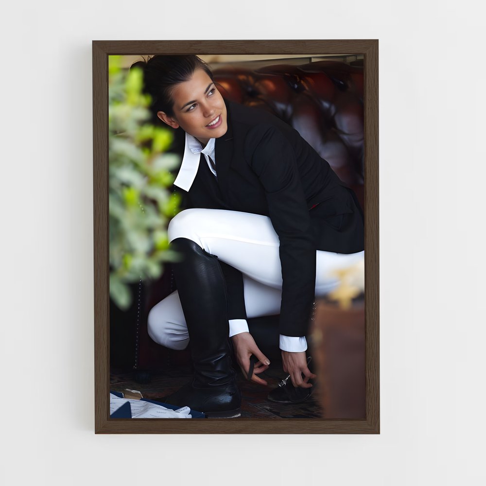 ap-charlotte casiraghi-1 cadre Bois foncé