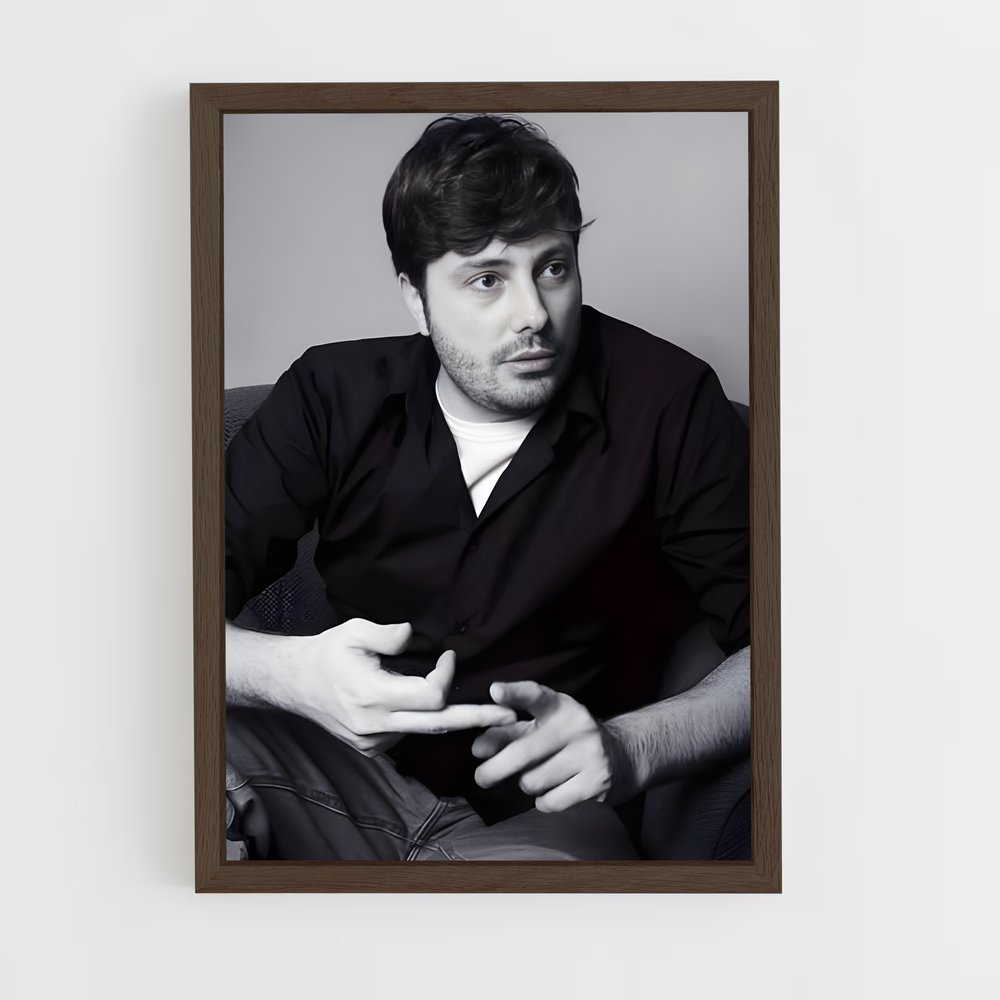 ap-danilo gentili-7 cadre Bois foncé