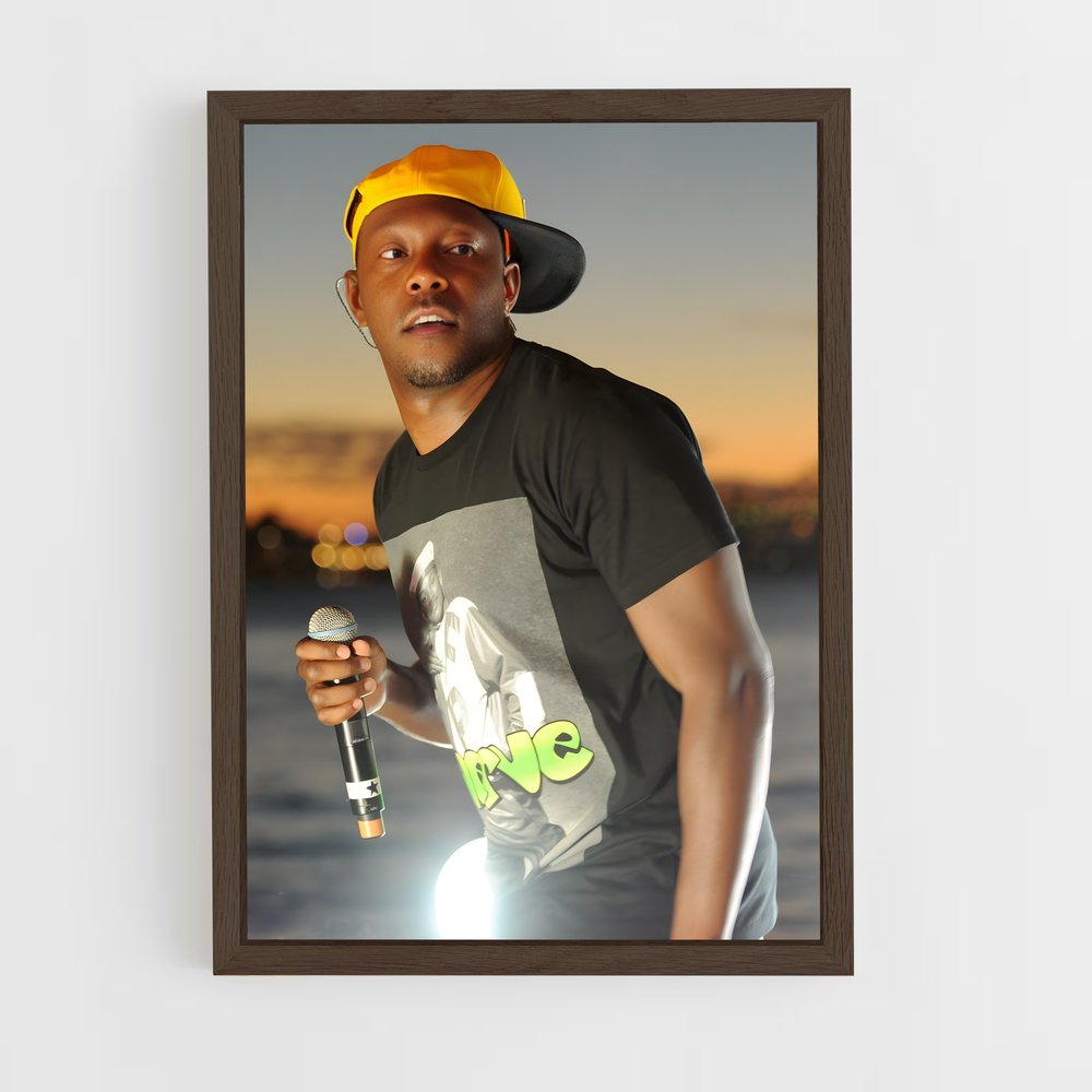 ap-dizzee rascal-4 cadre Bois foncé