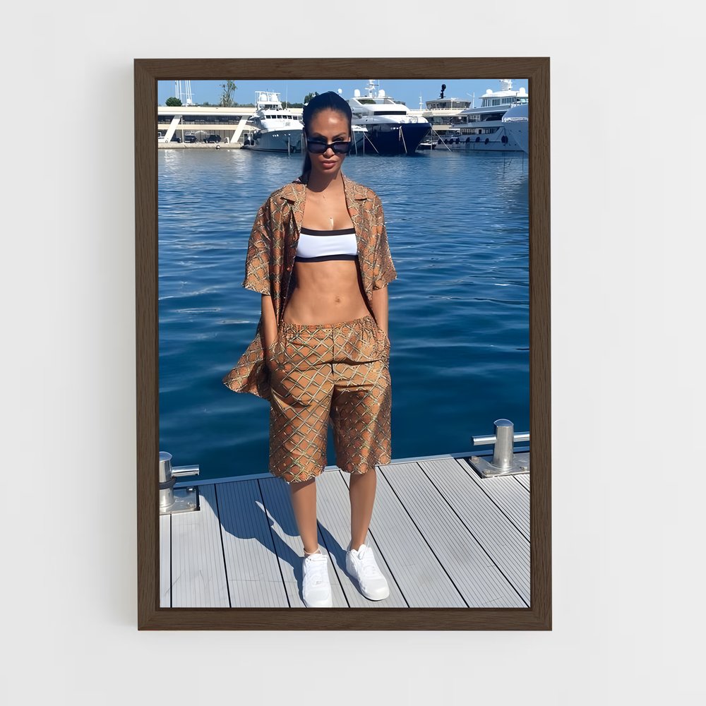 ap-joan smalls-3 cadre Bois foncé