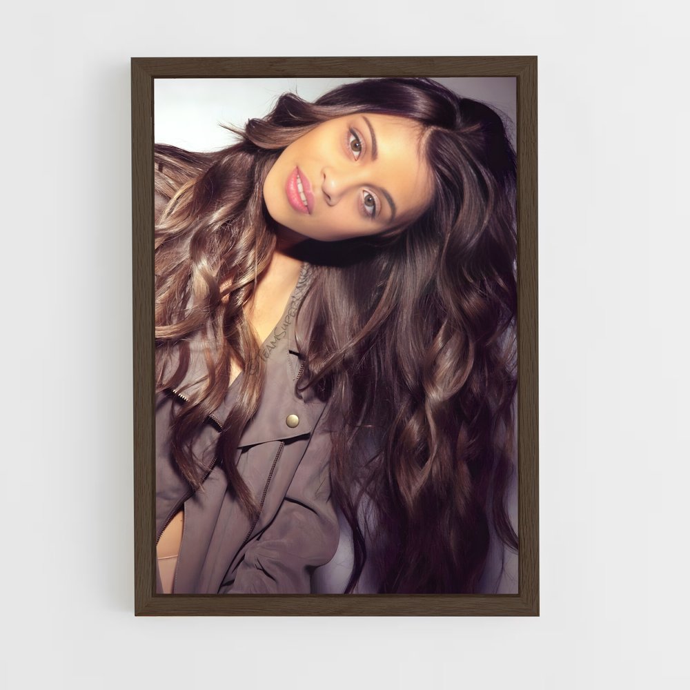 ap-lilly singh-1 cadre Bois foncé