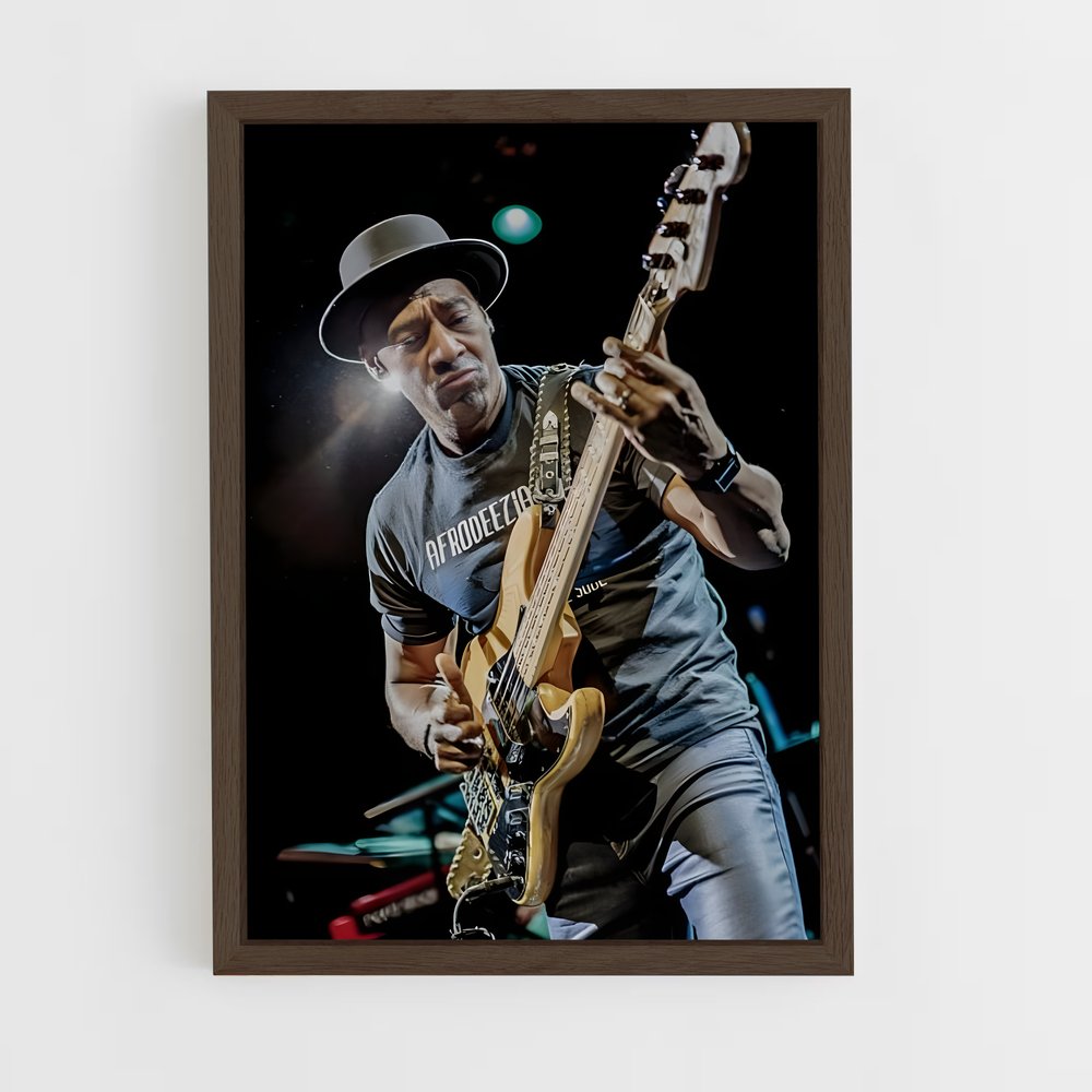 ap-marcus miller-3 cadre Bois foncé