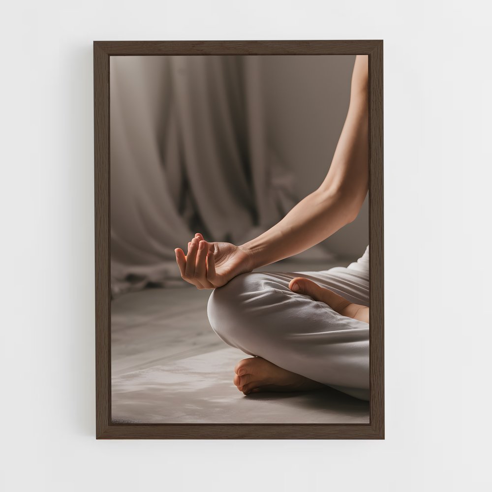 ap-meditation pose-11 cadre Bois foncé