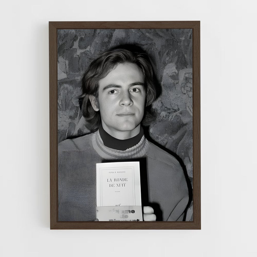 ap-patrick modiano-1 cadre Bois foncé