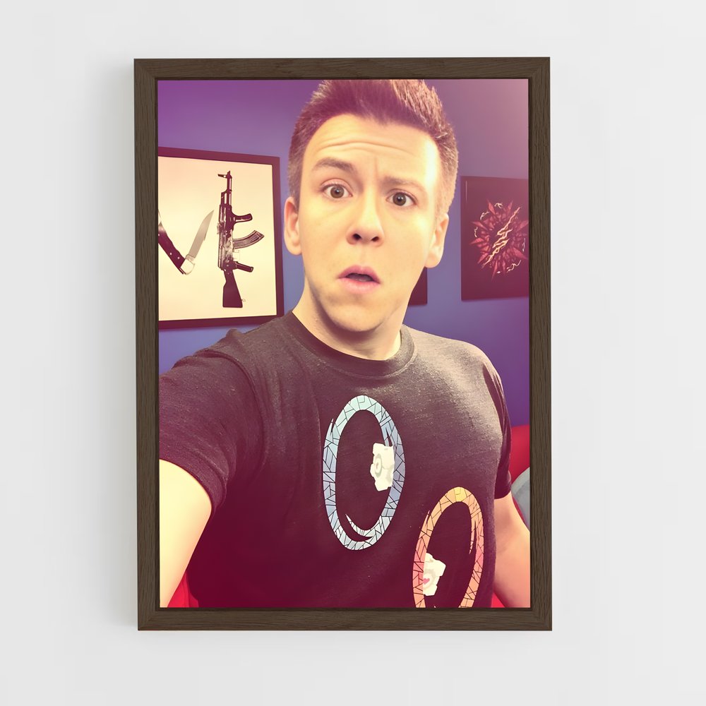 ap-philip defranco-2 cadre Bois foncé
