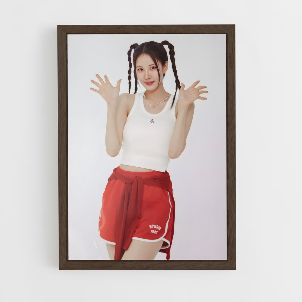 ap-seohyun-2 cadre Bois foncé