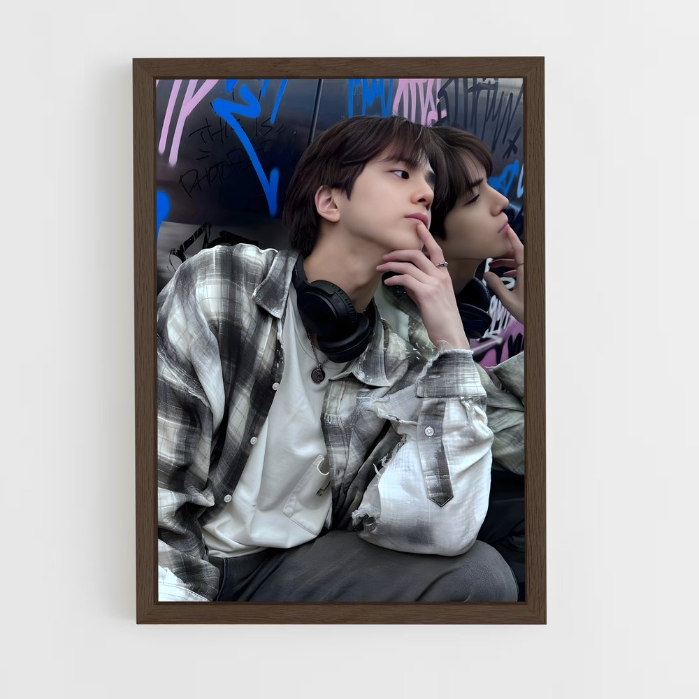 ap-younghoon-11 cadre Bois foncé