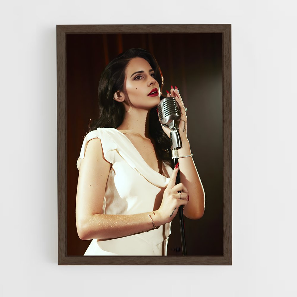 lana-del-ray-5 cadre Bois foncé