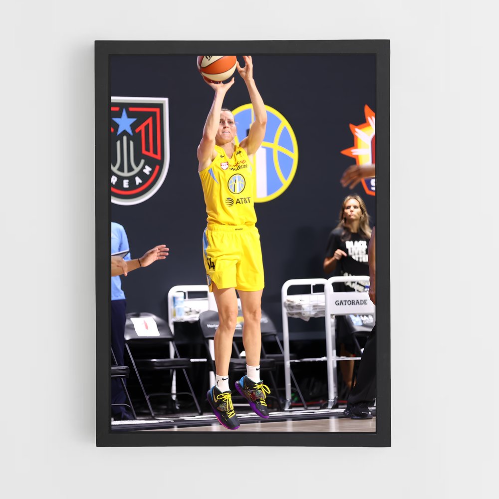 ap-allie quigley-1 cadre Noir