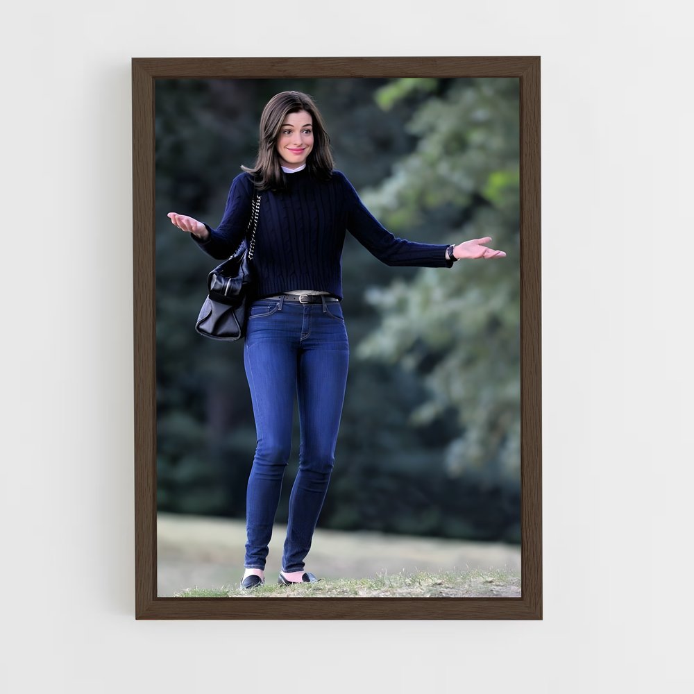 ap-anne hathaway-4 cadre Bois foncé