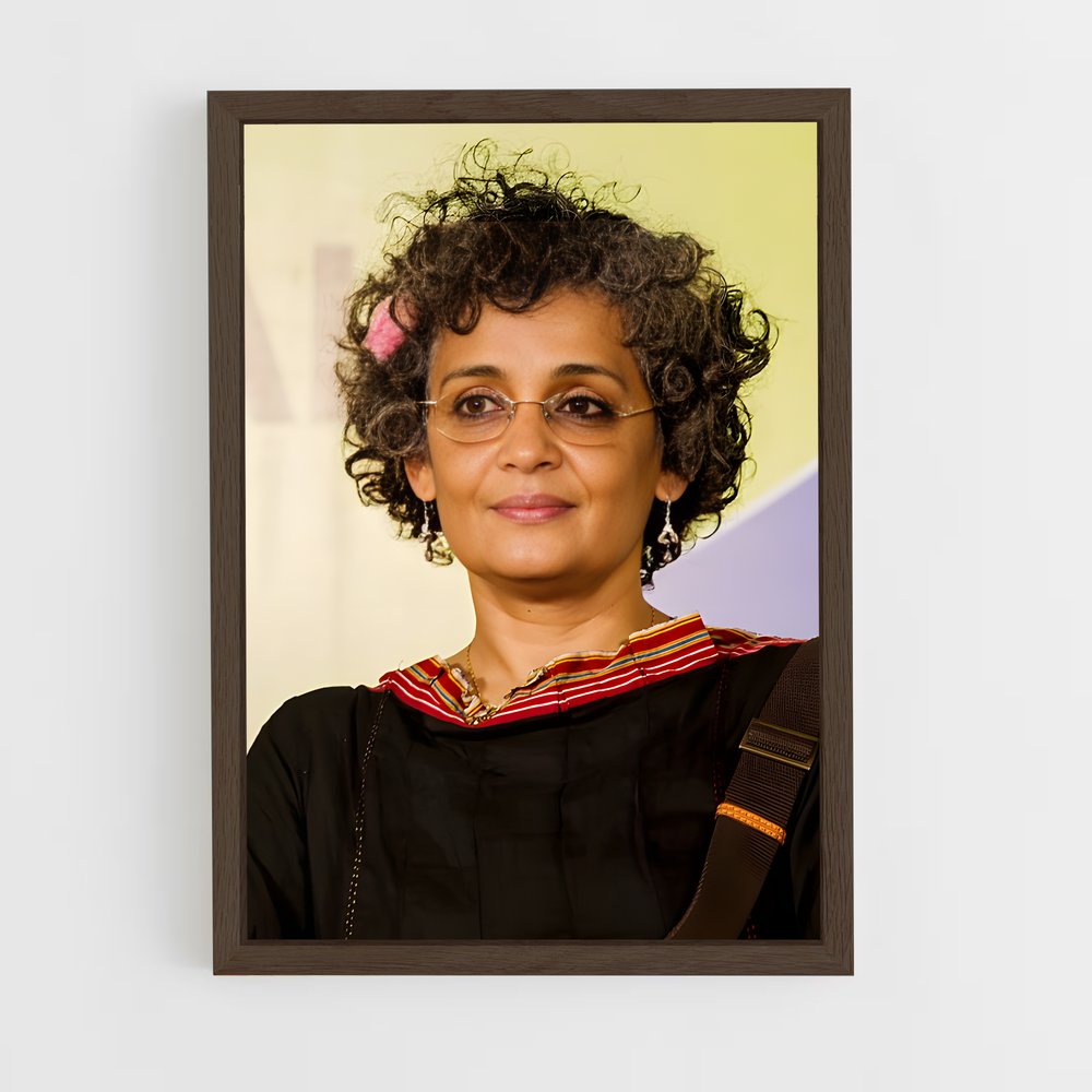 ap-arundhati roy-1 cadre Bois foncé