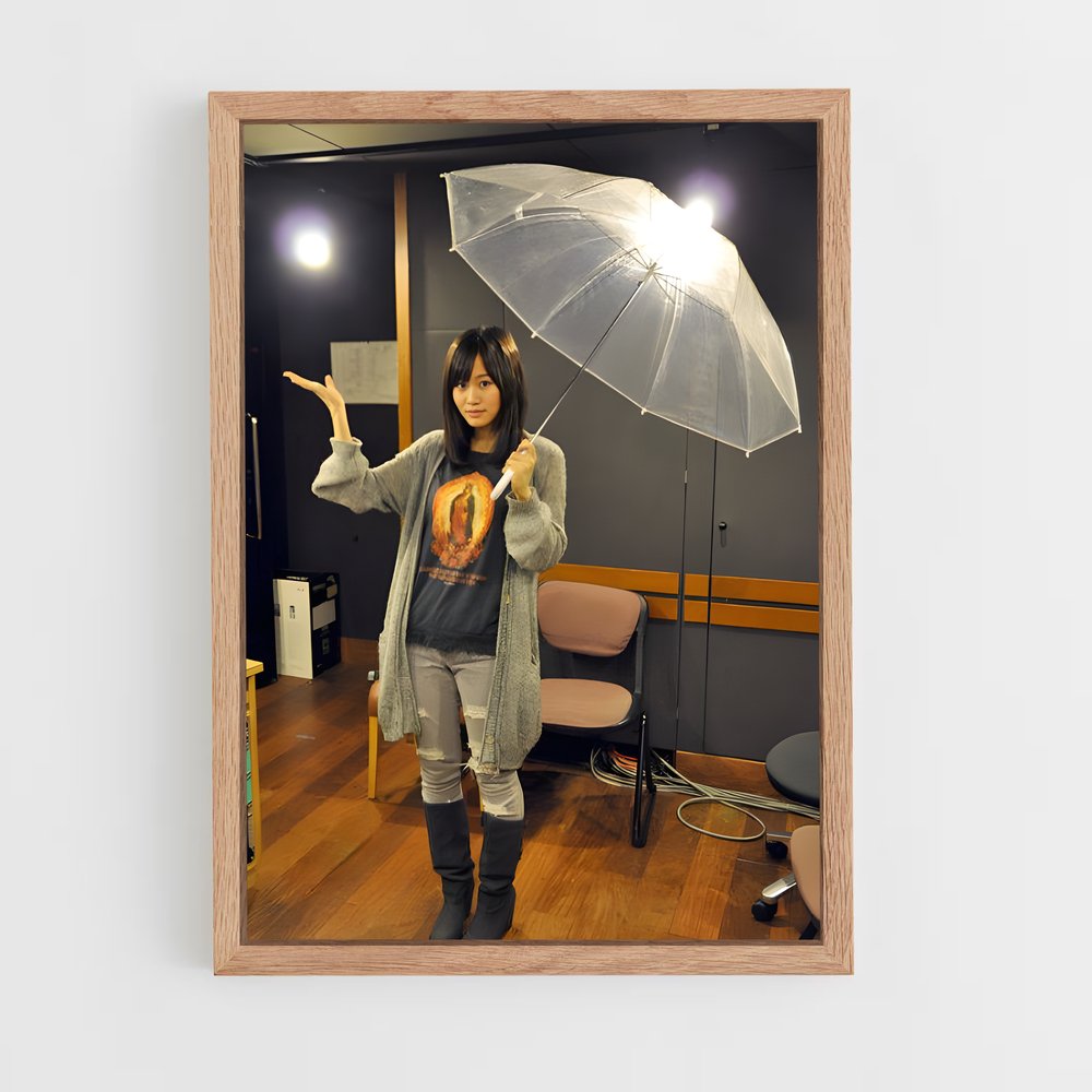 ap-atsuko maeda-3 cadre Bois clair