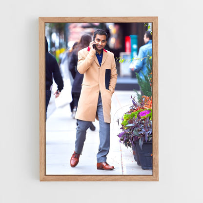 ap-aziz ansari-2 cadre Bois clair