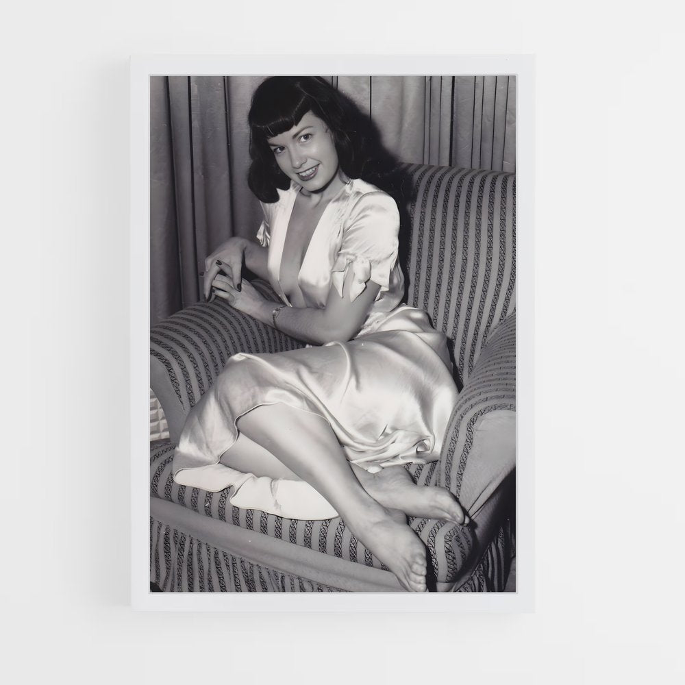 ap-bettie page-5 cadre Blanc