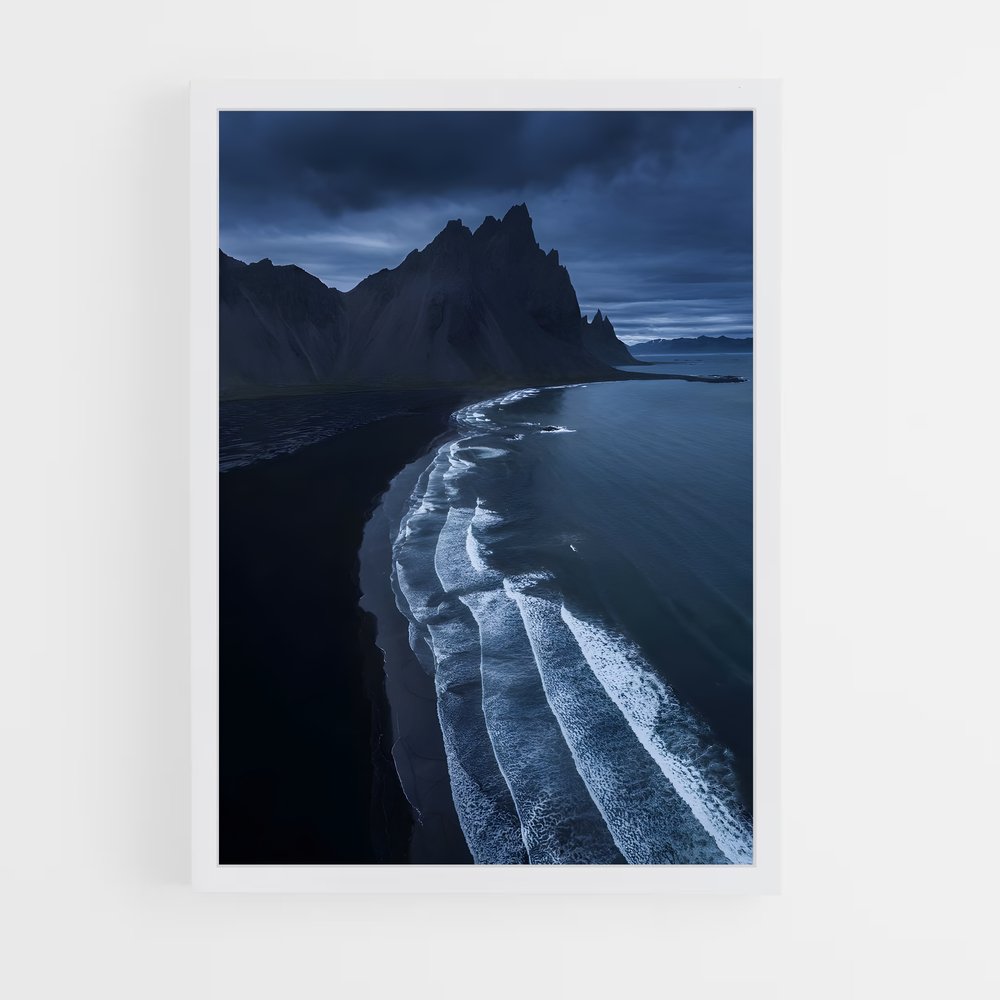 ap-black sand beach-1 cadre Blanc