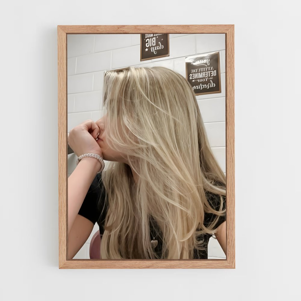 ap-blonde hair-1 cadre Bois clair