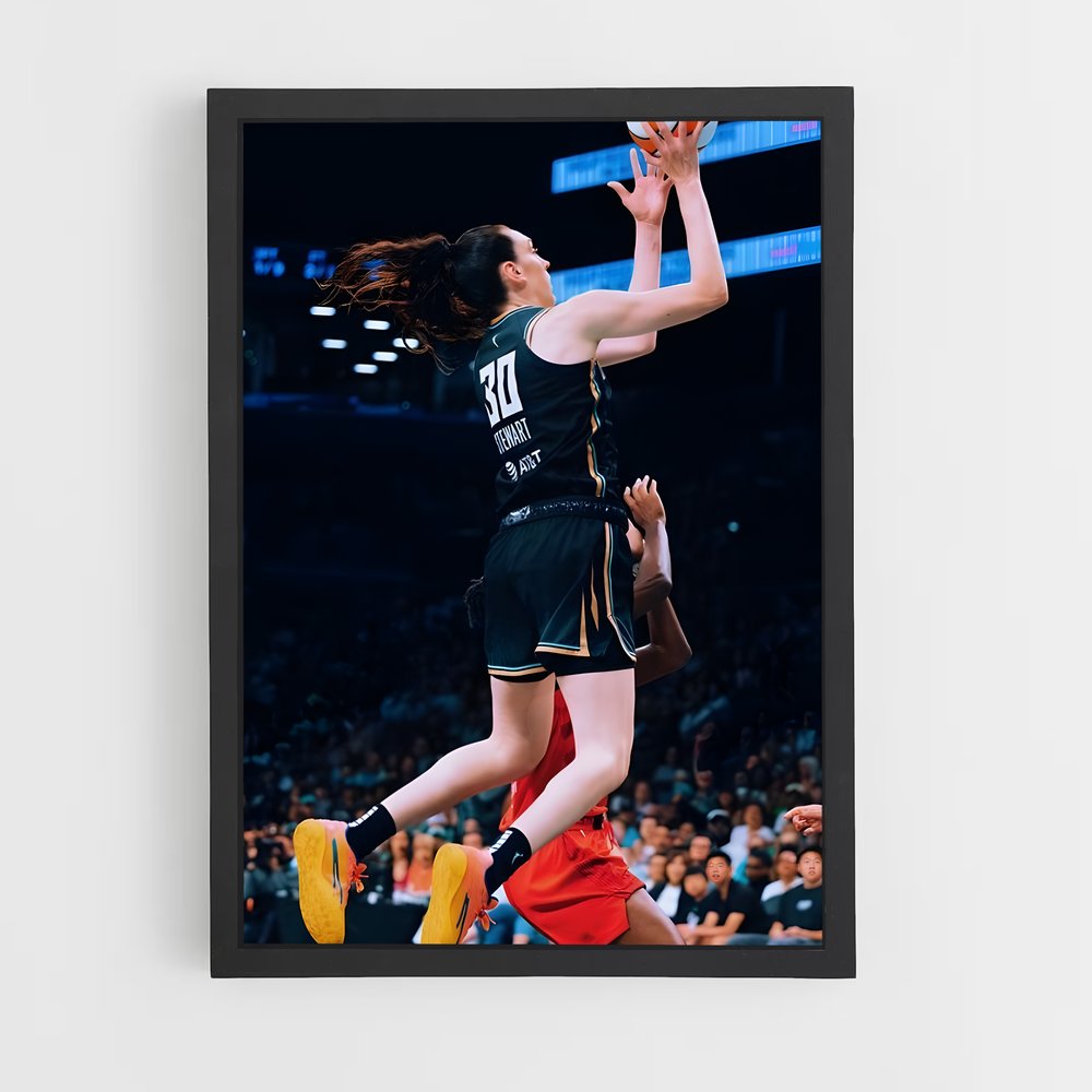 ap-breanna stewart-2 cadre Noir