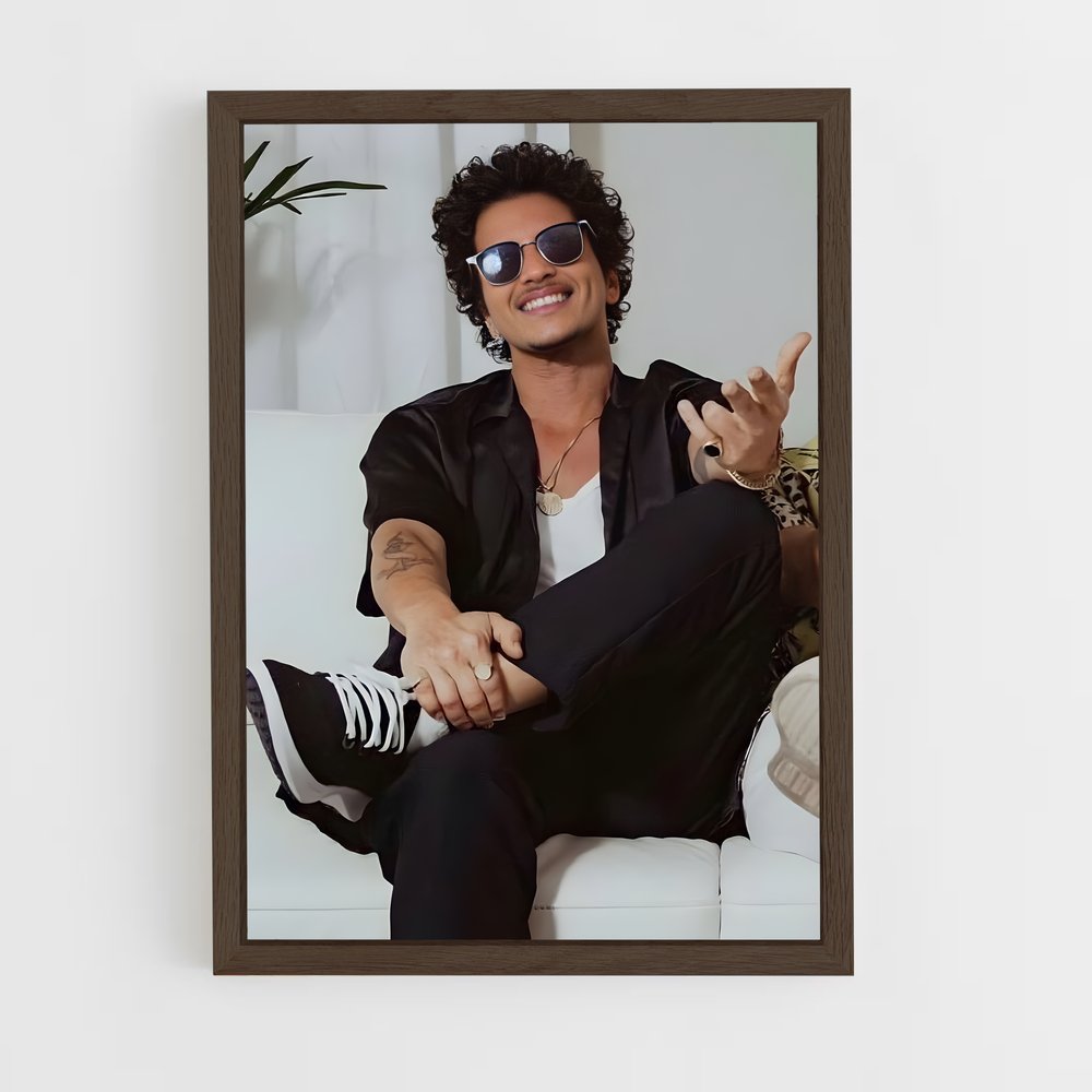 ap-bruno mars-4 cadre Bois foncé