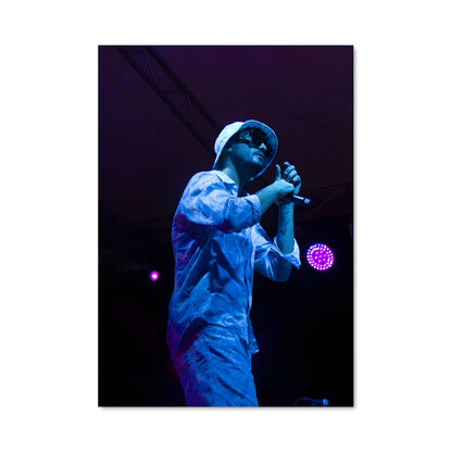 Poster Microphone Man