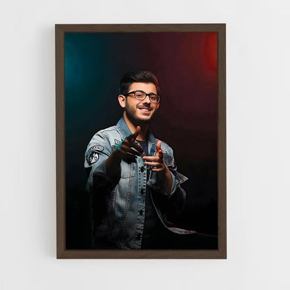 ap-carryminati-2 cadre Bois foncé