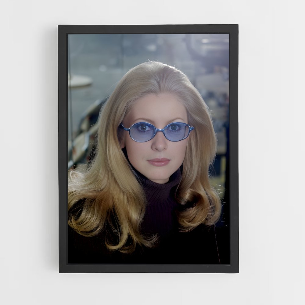 ap-catherine deneuve-2 cadre Noir