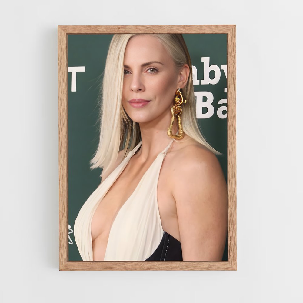 ap-charlize theron-6 cadre Bois clair