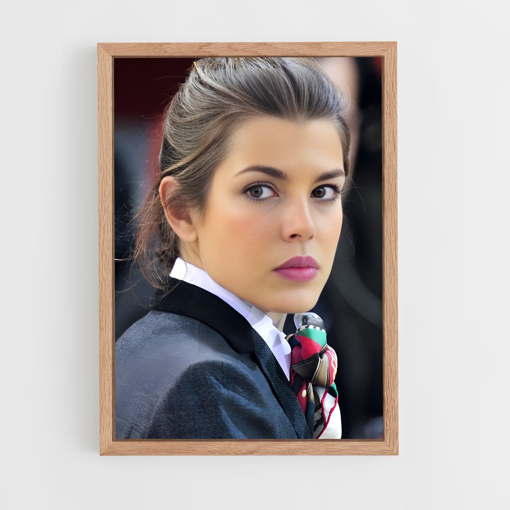 ap-charlotte casiraghi-9 cadre Bois clair