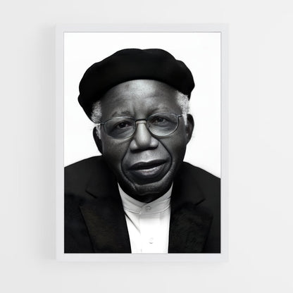 ap-chinua achebe-1 cadre Blanc
