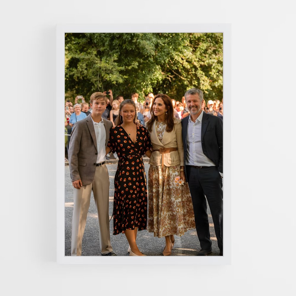 ap-danish royal family-6 cadre Blanc