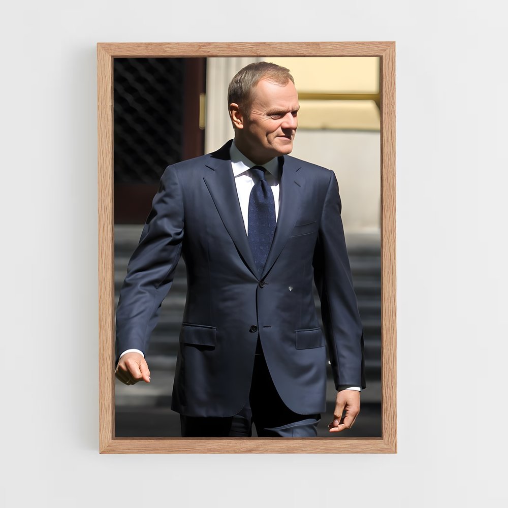 ap-donald tusk-1 cadre Bois clair