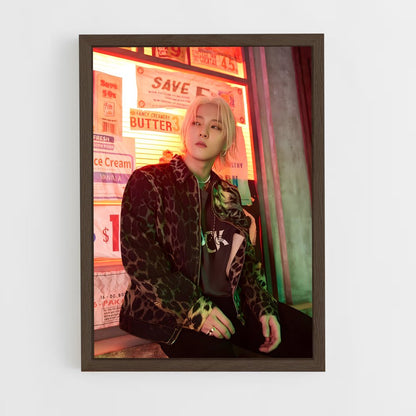 ap-donghyuk-1 cadre Bois foncé