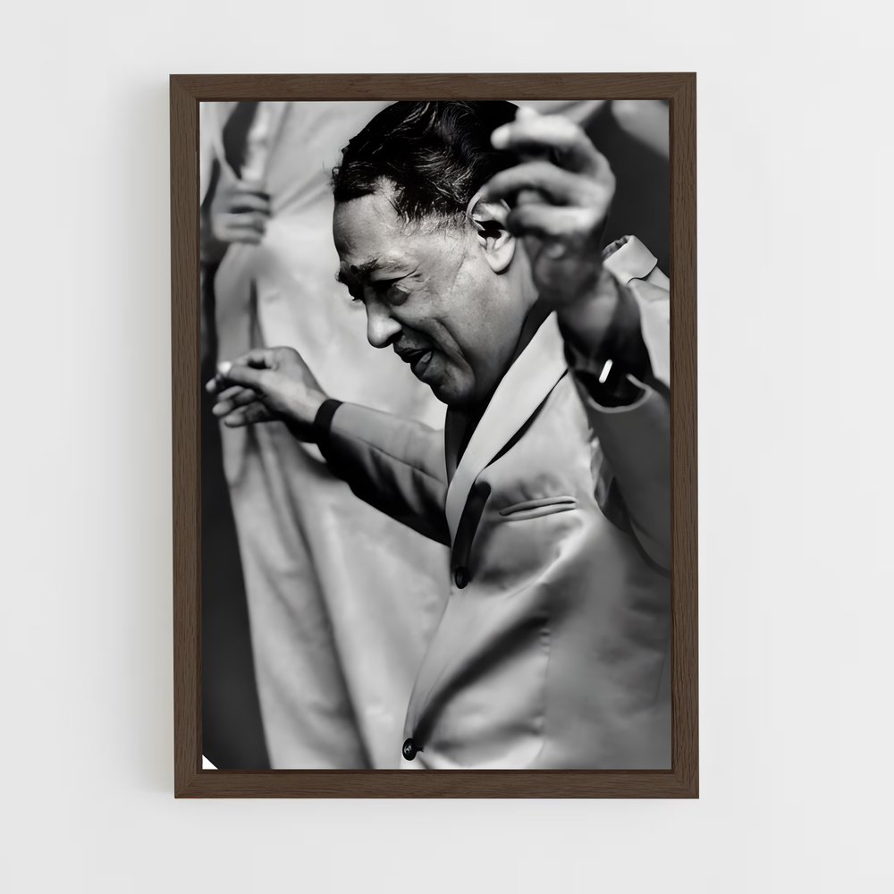 ap-duke ellington-5 cadre Bois foncé