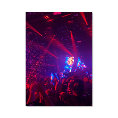 Poster Crowd Vibes