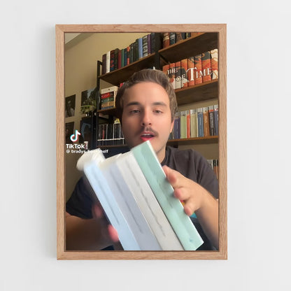 ap-elena ferrante-10 cadre Bois clair