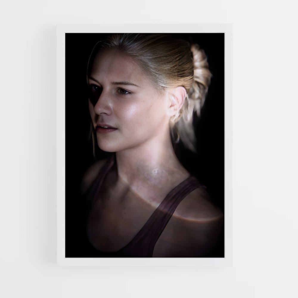 ap-elena fisher-4 cadre Blanc