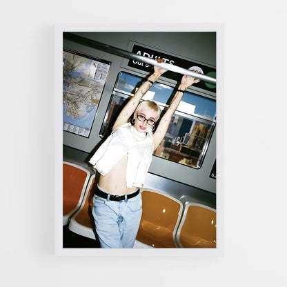 ap-emma chamberlain-3 cadre Blanc