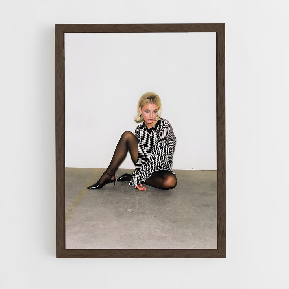 ap-emma chamberlain-6 cadre Bois foncé