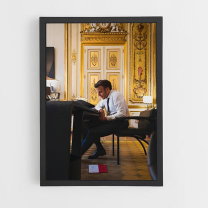 ap-emmanuel macron-4 cadre Noir