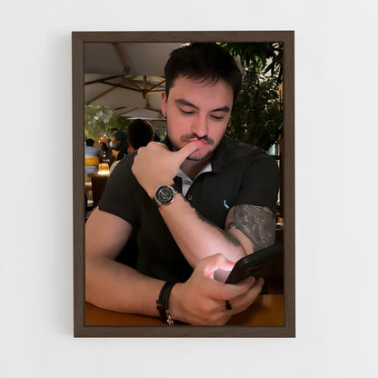 ap-felipe neto-8 cadre Bois foncé