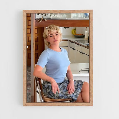 ap-florence pugh-5 cadre Bois clair