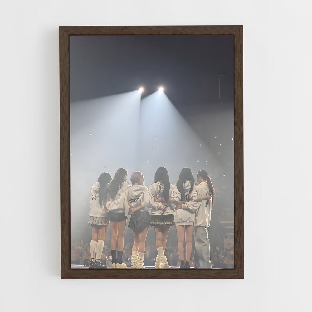 ap-gfriend-6 cadre Bois foncé