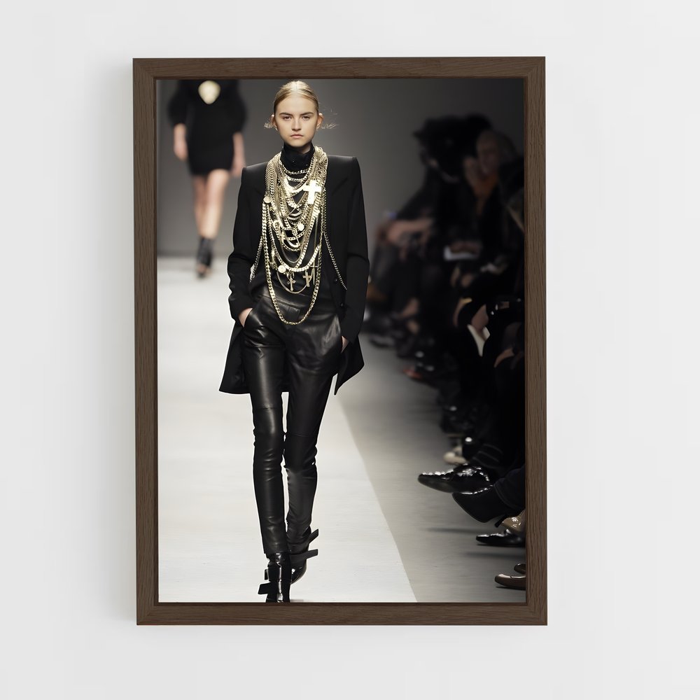 ap-givenchy-4 cadre Bois foncé