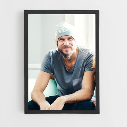 ap-gustaf skarsgård-7 cadre Noir