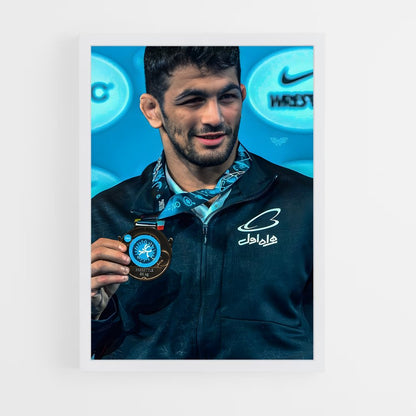 ap-hassan yazdani-1 cadre Blanc