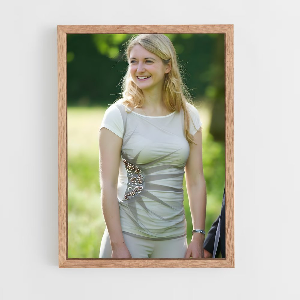 ap-hereditary grand duchess stephanie-2 cadre Bois clair