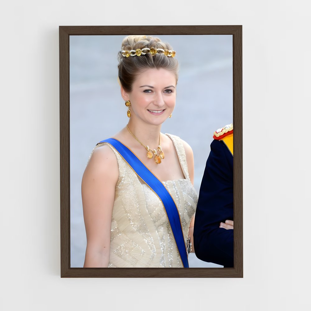 ap-hereditary grand duchess stephanie-4 cadre Bois foncé