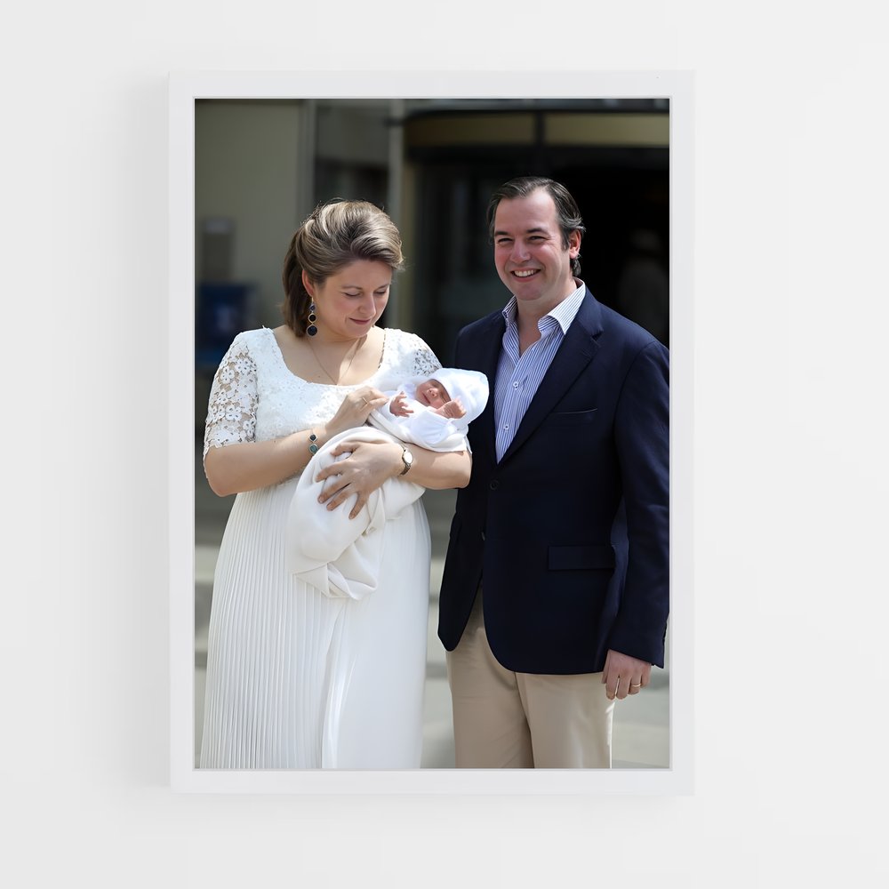 ap-hereditary grand duchess stephanie-5 cadre Blanc