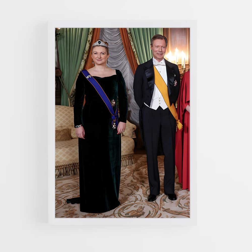 ap-hereditary grand duchess stephanie-7 cadre Blanc