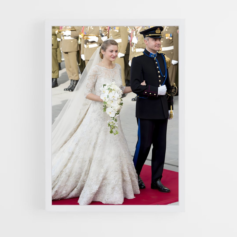 ap-hereditary grand duchess stephanie-8 cadre Blanc