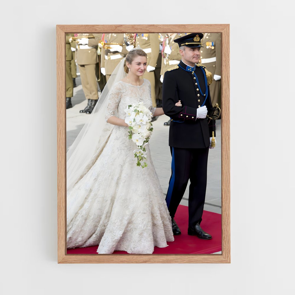 ap-hereditary grand duchess stephanie-8 cadre Bois clair